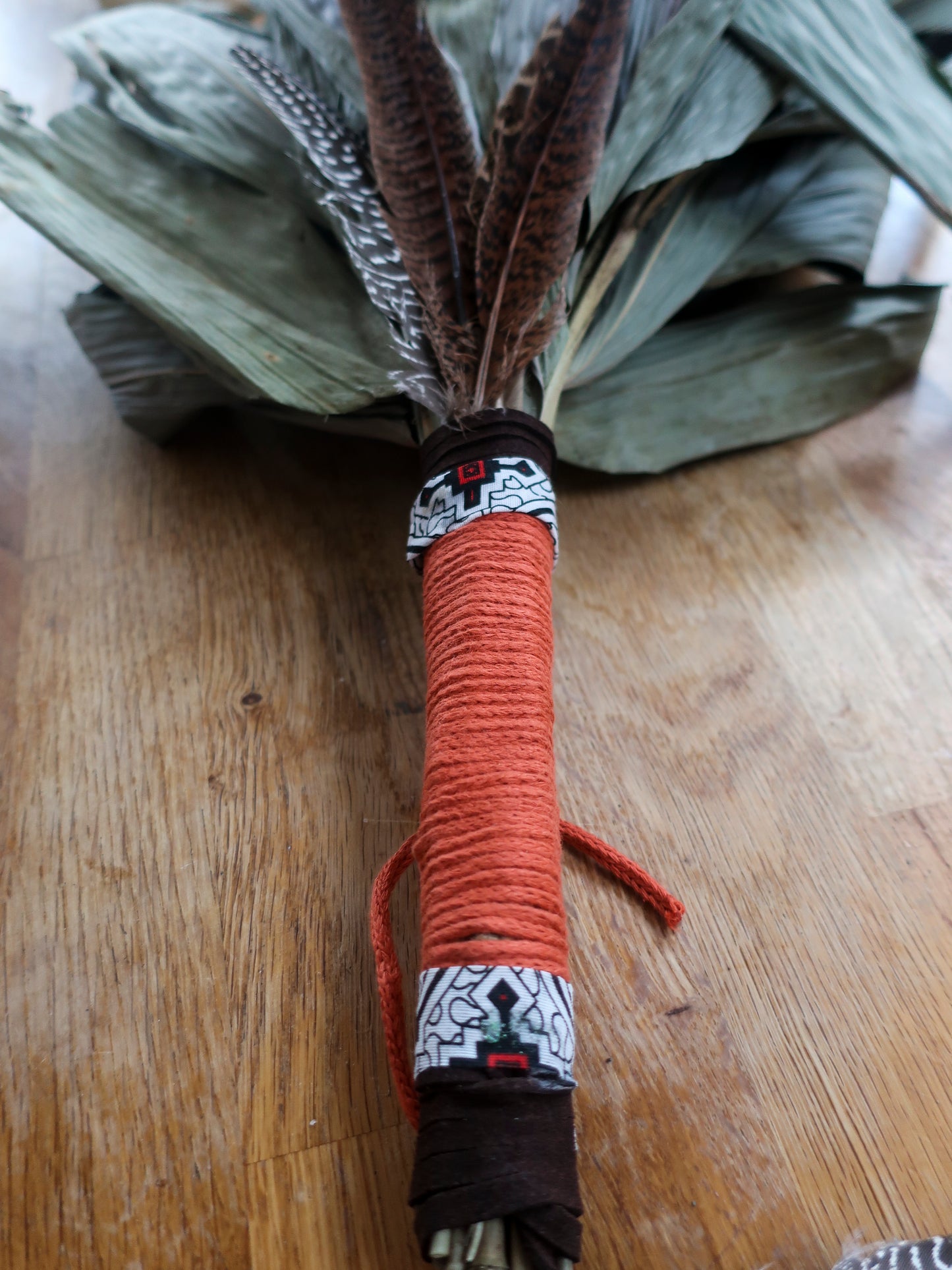 CHAKAPA SHAMANIC LEAF RATTLE